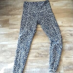 marika pocket legging medium